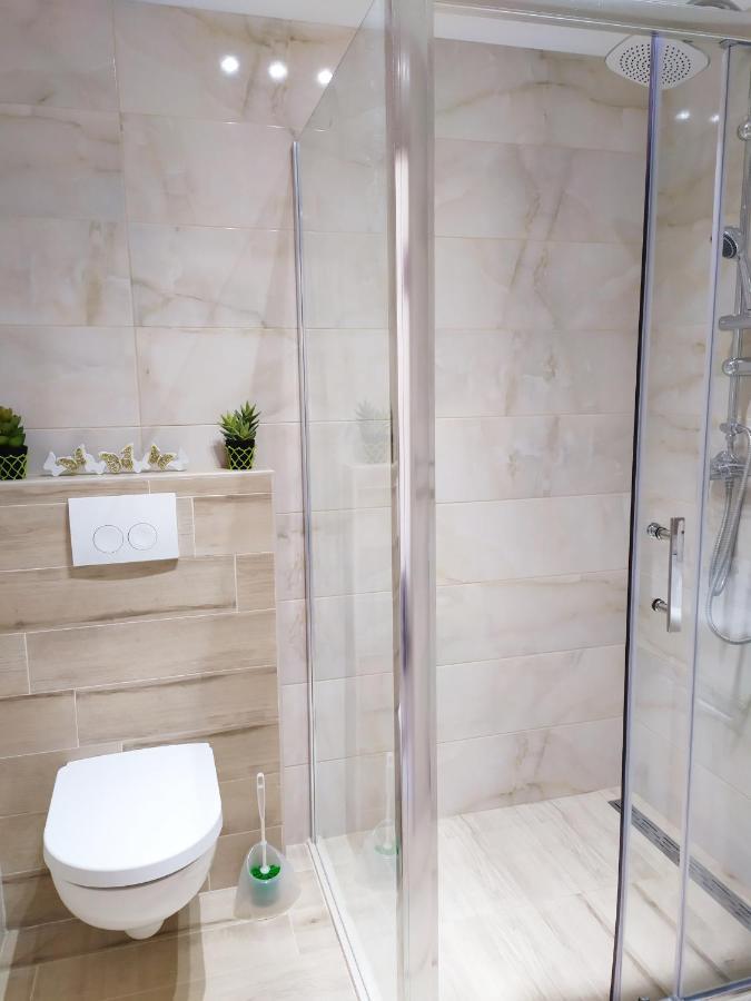 Apartmani Mira Нин Экстерьер фото