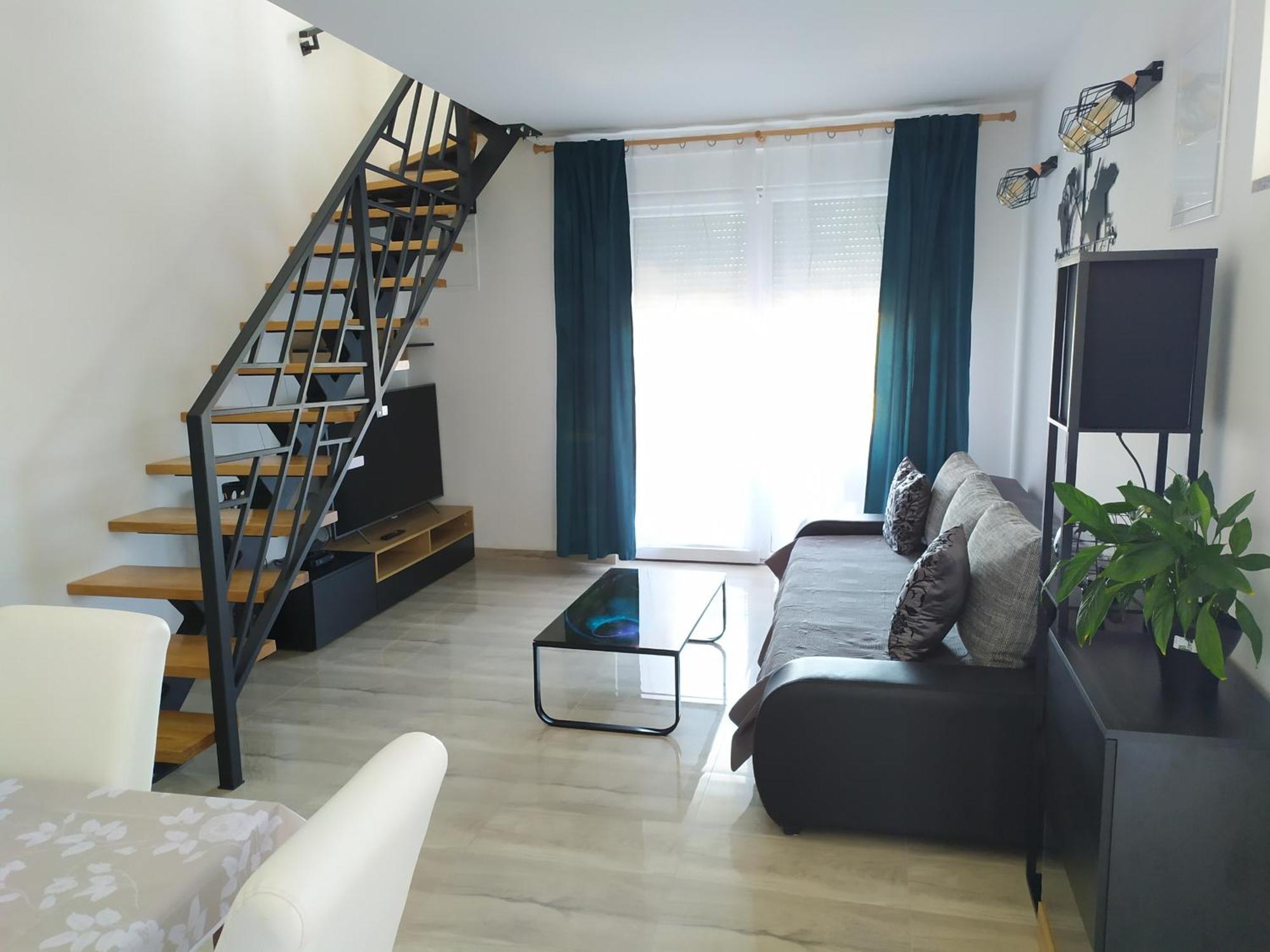 Apartmani Mira Нин Экстерьер фото